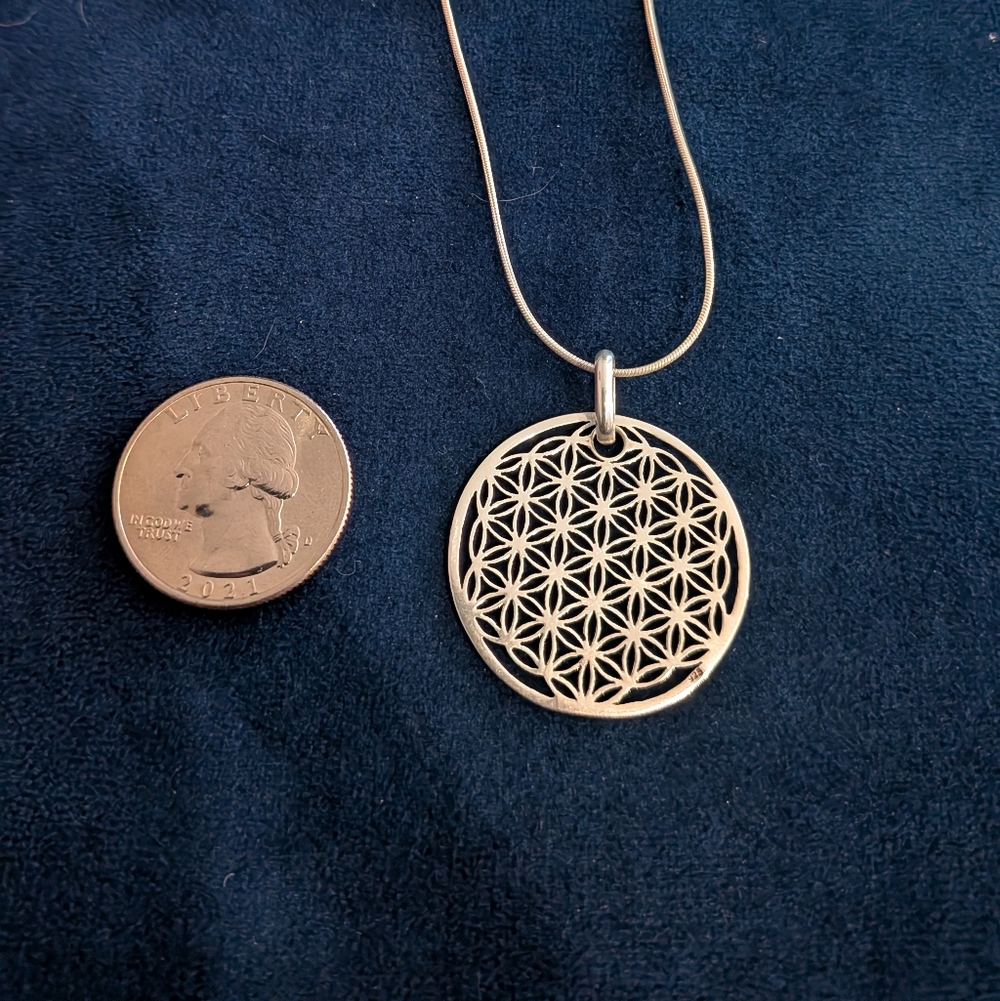 Elegant Sterling Silver Pendant Necklace
